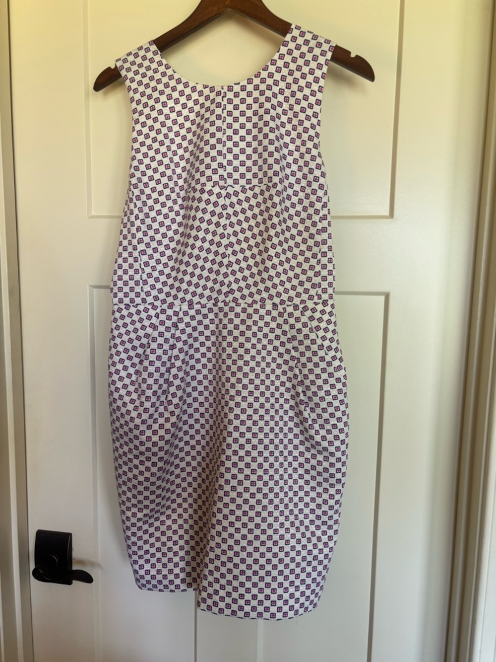 Club Monaco White Sleeveless Mini Dress with Purple Geometric Print